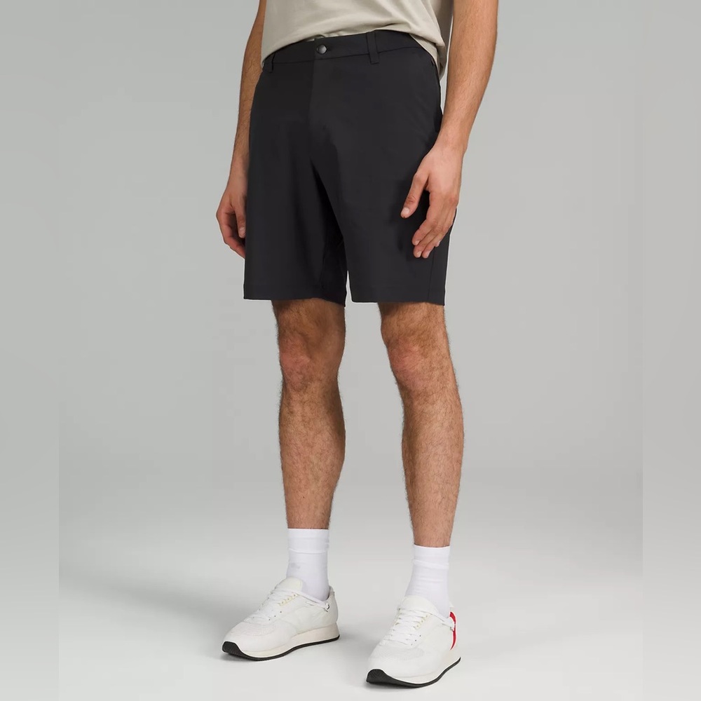 Lululemon Commission Classic-Fit Short 9"
Warpstreme Black